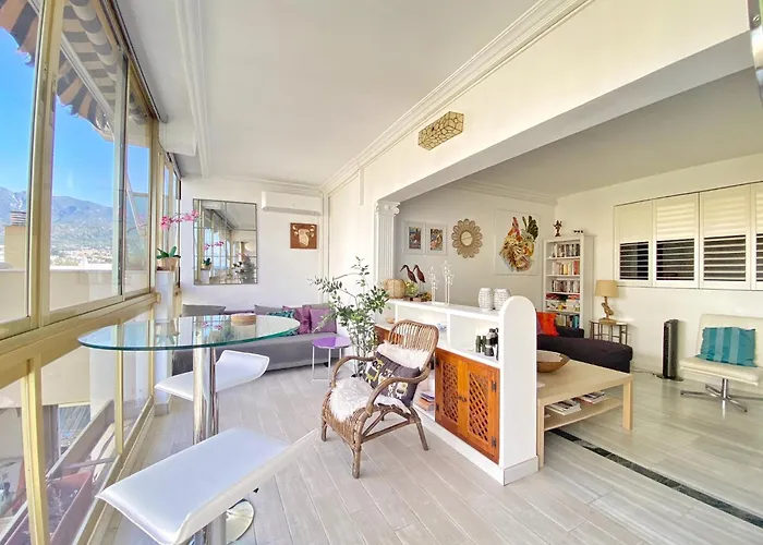 Beachfront Bliss, On The Promenade - Eaw Homes Appartement *